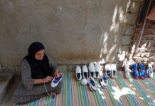 Weaving giveh (light cotton summer shoes)